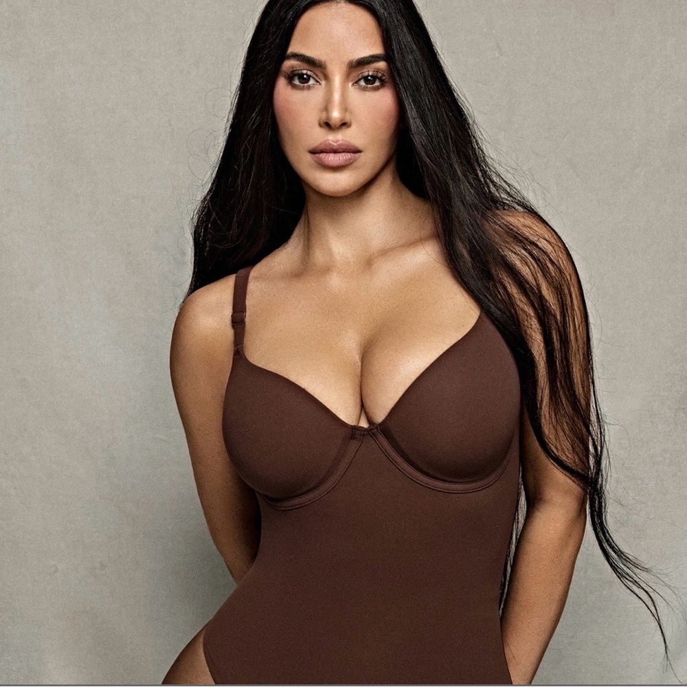 Sold Out NWT SKIMS fits everybody back smoother, brief